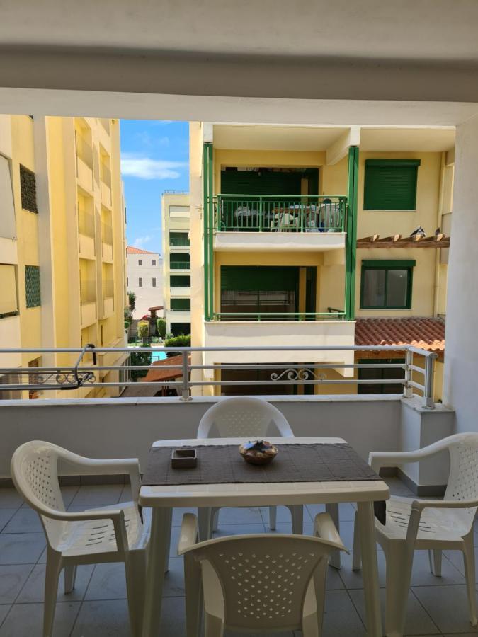 Seaside Apartment In Xilokastro - Selene By Booking Kottas クシロカストロ エクステリア 写真